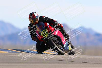 media/Mar-12-2022-SoCal Trackdays (Sat) [[152081554b]]/Turn 9 (220pm)/